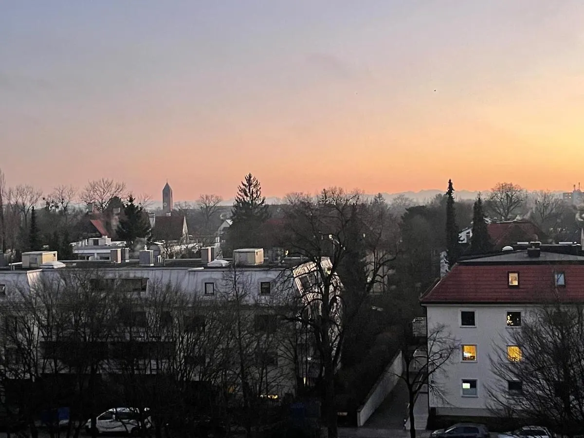 City Apartment - Laim - Mountain View