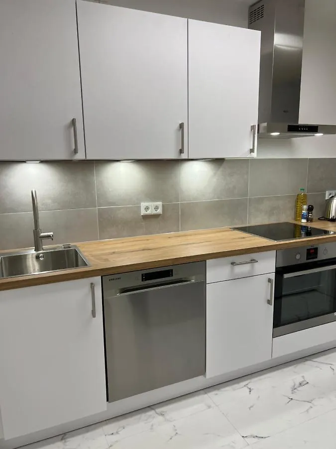 City Apartment - Laim - Mountain View 0*, Monachium Niemcy