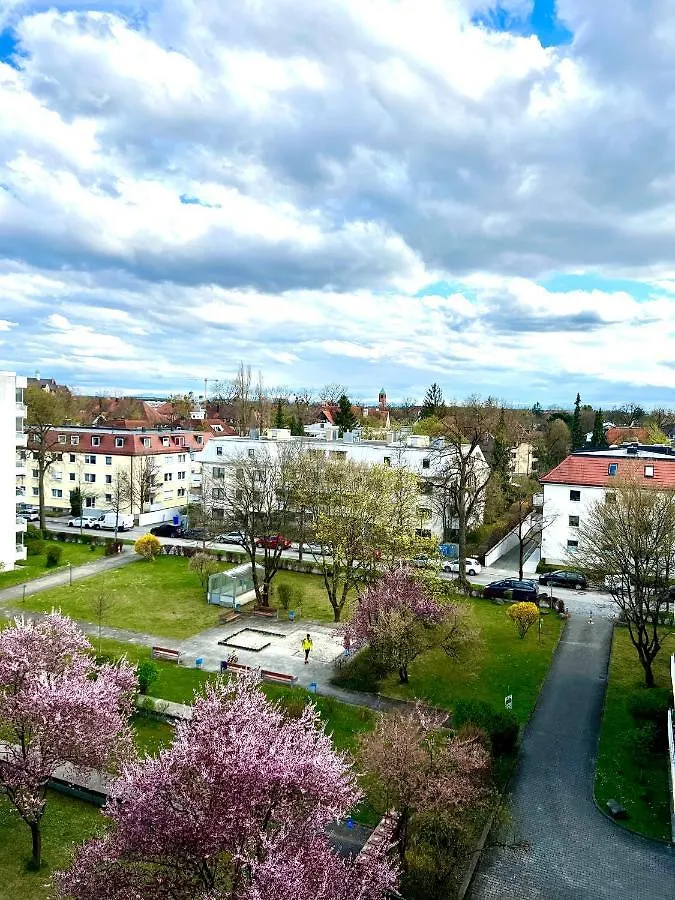 City Apartment - Laim - Mountain View